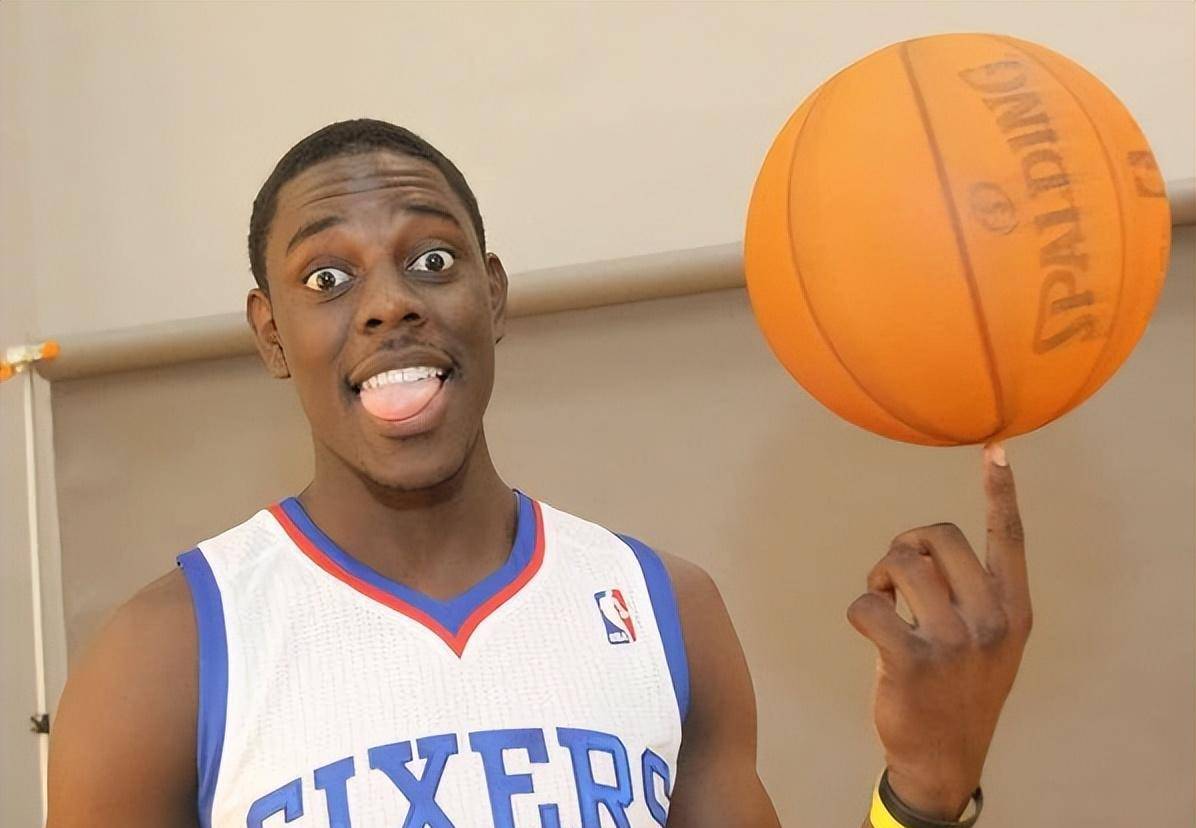 随身携带150个tt,打赌赚ipad,他凭什么成首位"90后"全