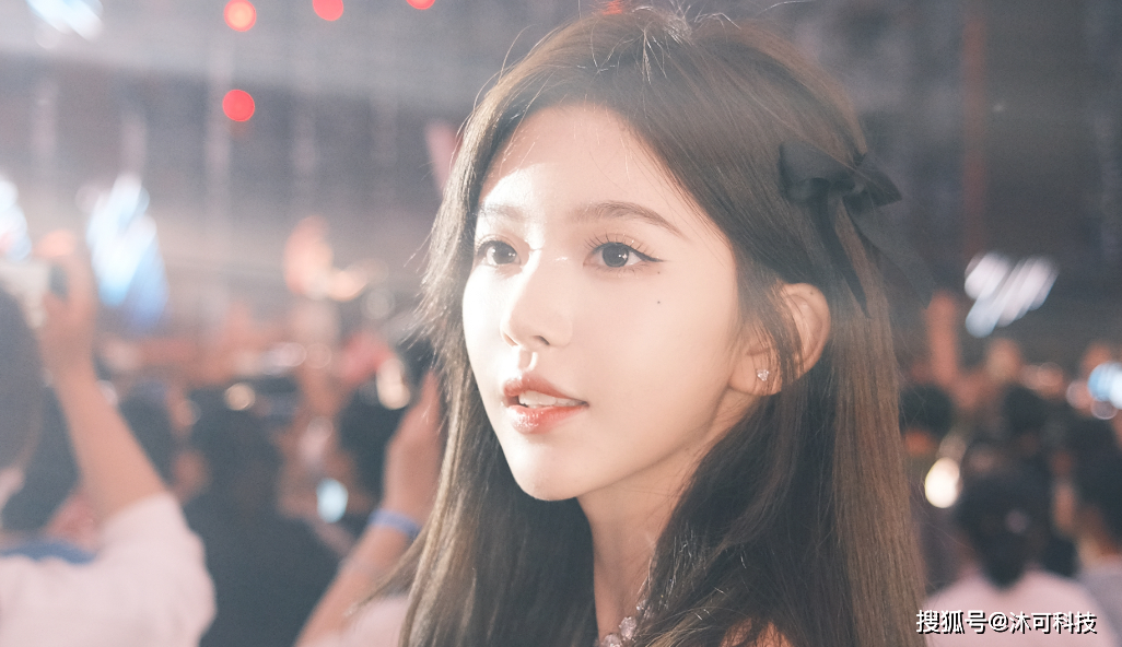 抖音网红彭十六图集_影响力_魅力