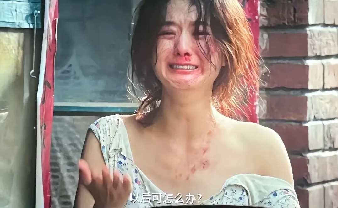 每一个手语动作都好像用尽全力的时候,画面里的无声震耳欲聋