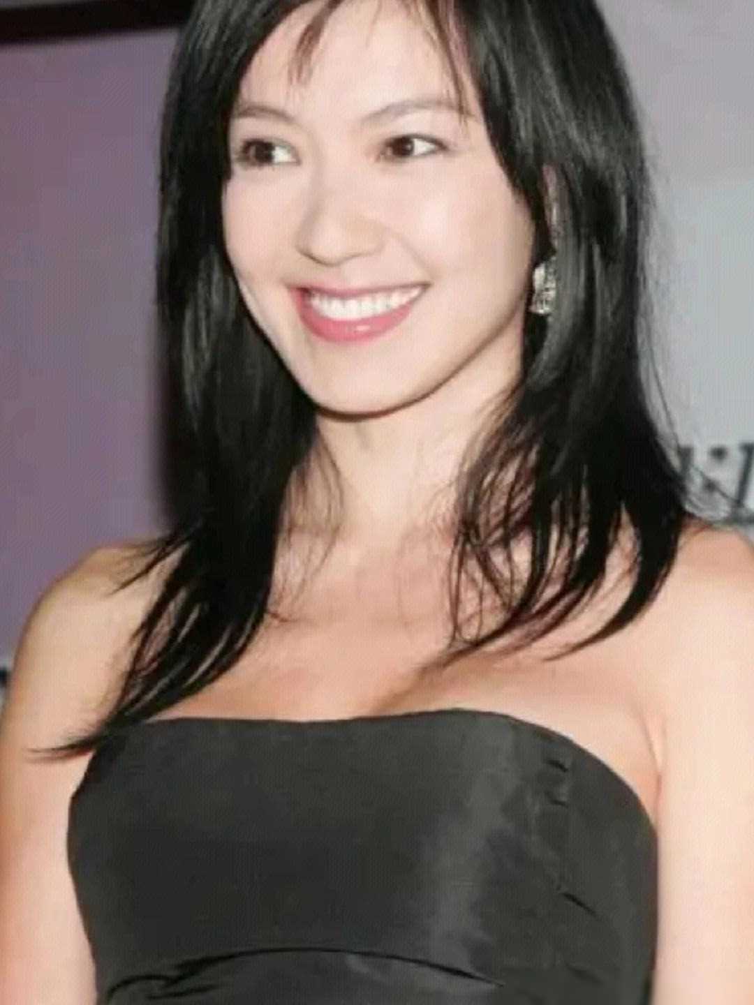 刚复出就演"天王嫂",48岁的林熙蕾,无惧年龄,气场全开