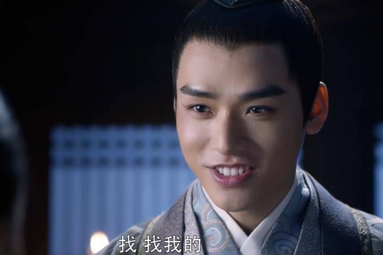 龚俊这段表演简直就是面无表情地动嘴巴,看得我下巴都跟着疼了,这么