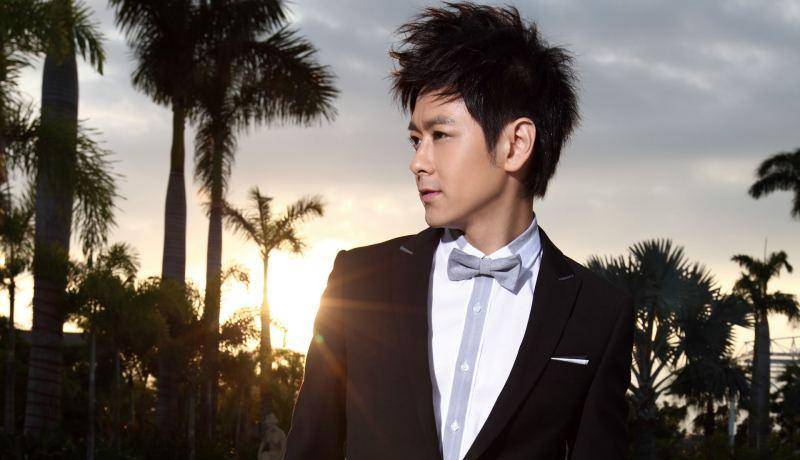 这些明星除了拍戏,还有其他让人意想不到的身份___