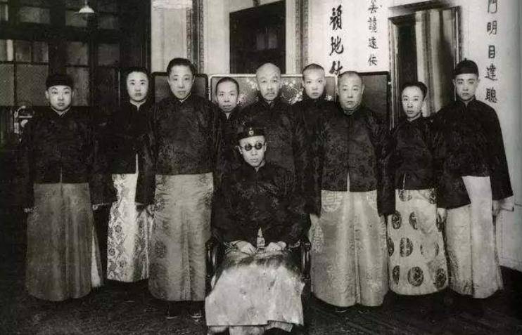 溥仪出狱后,去看望尚在世的太监,不料太监一开口就了