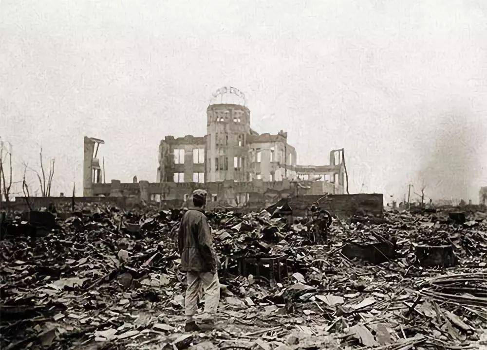原子弹爆炸遗址图片