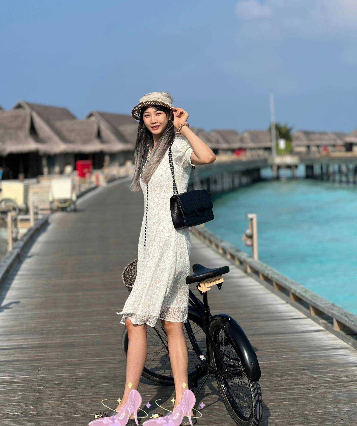 袁心玥在马尔代夫度假,晒出一系列自拍照!_生活_工作_阳光