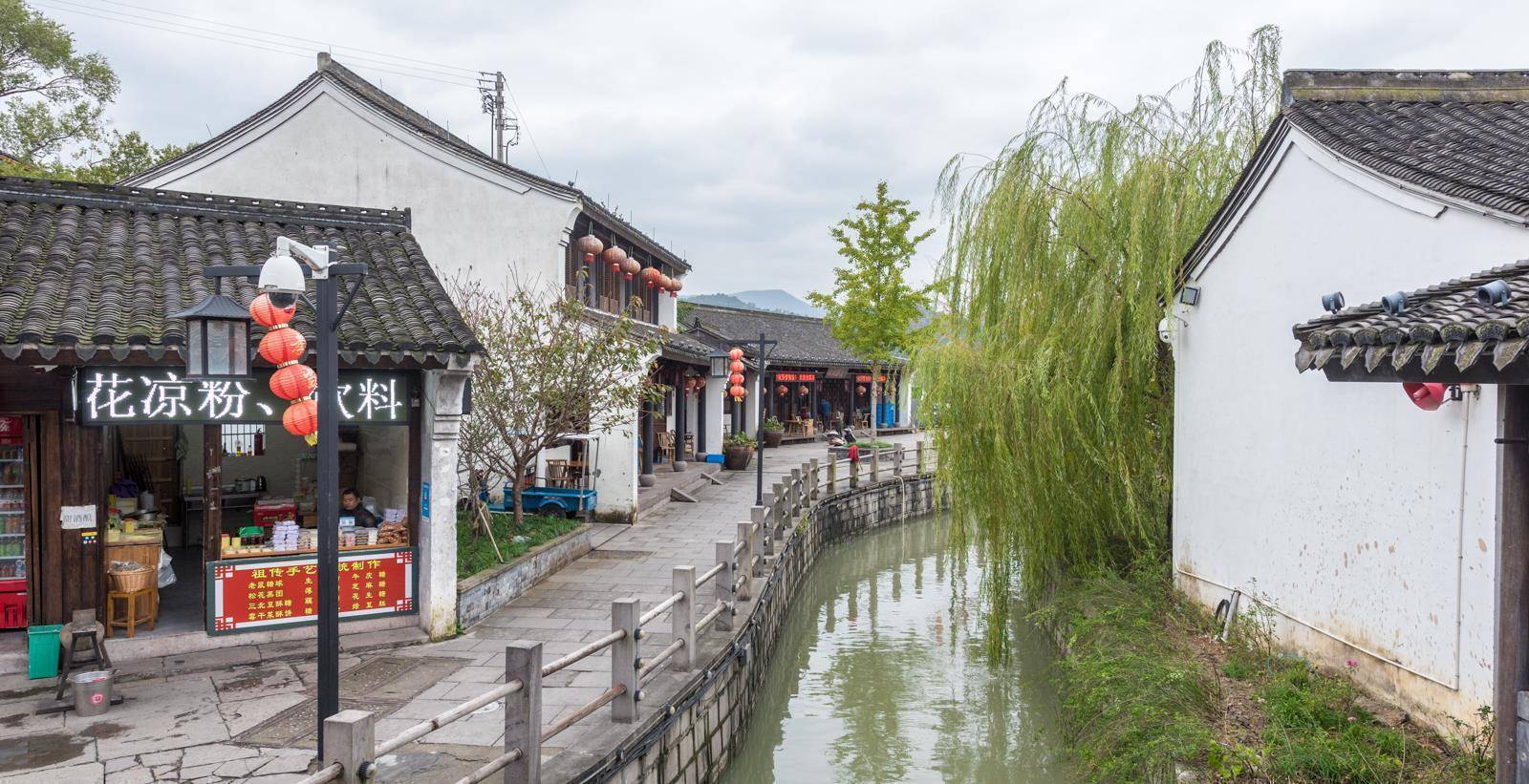 浙江慈溪这个古镇,距宁波约50公里,人少精美,而且全天免费参观