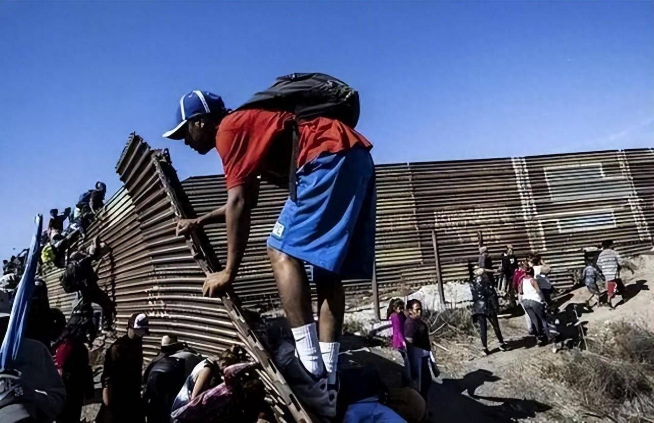 美国内战”究竟是怎么回事？民主党和共和党全力死掐_搜狐网