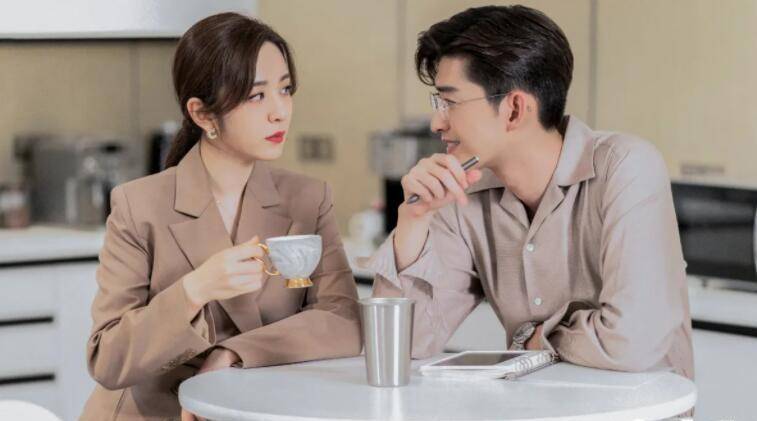 欢乐家长群:张翰剧中的受害者女主,原来是糖豆妈妈_演技_先生_感觉