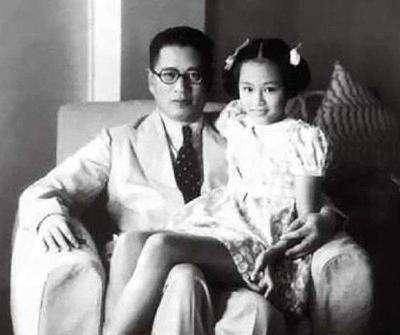 千金小姐孔令仪:不顾阻拦勇嫁穷小子,孔祥熙用飞机空运巨额嫁妆_陈继