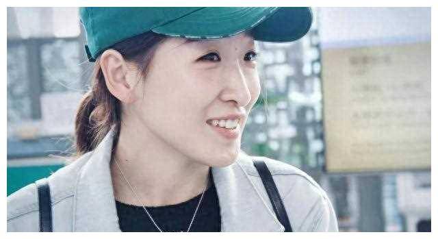 刘诗雯:从被质疑身高,到夺得世锦赛金牌,逆袭之路_乒乓球_梦想_挑战