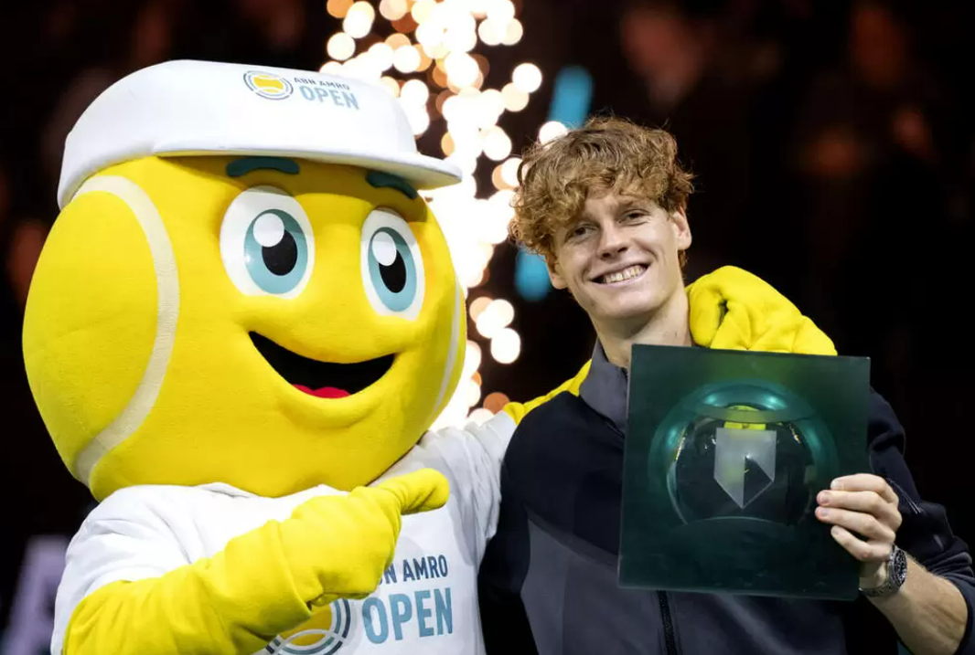 新科澳网冠军豪取12连胜,世界第3!_意大利_德米纳_澳洲