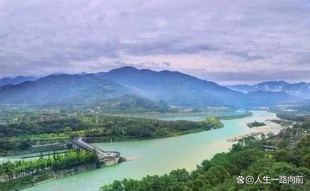 去九寨沟有必要跟团吗？九寨沟三日游最佳安排，玩转四川九寨沟！