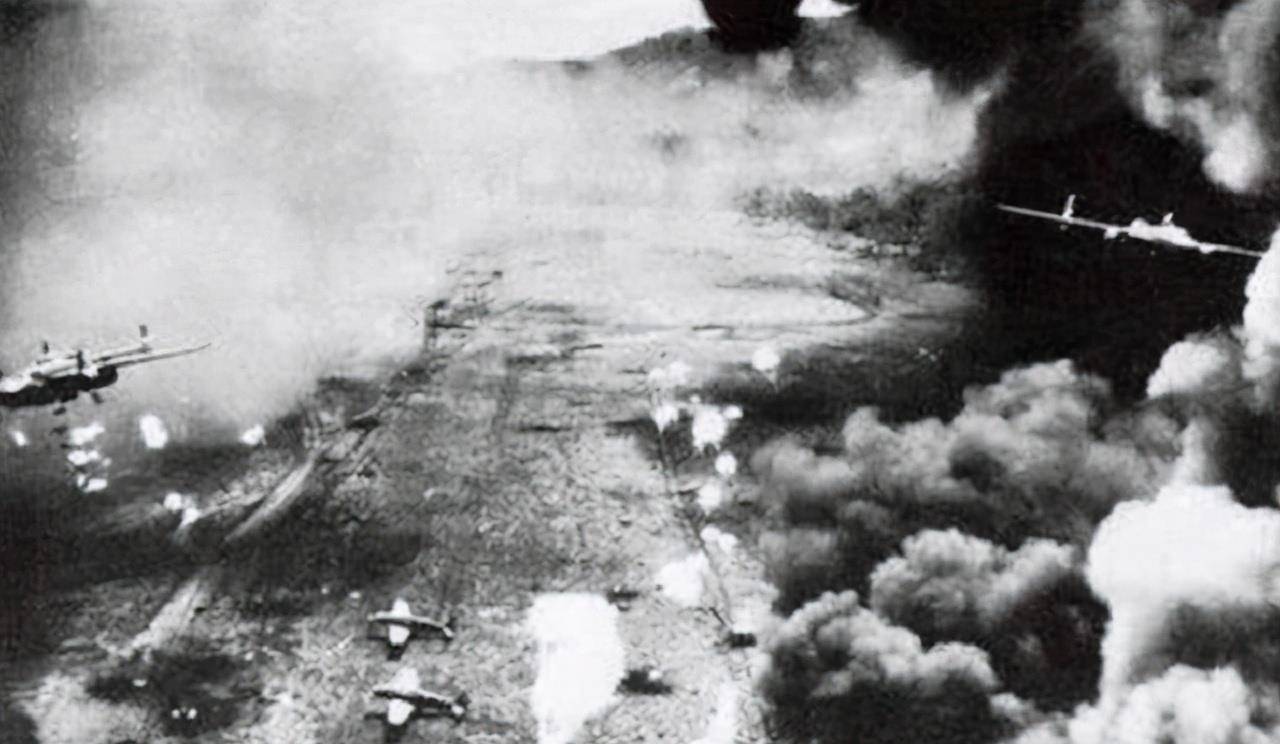 比原子弹还残忍的李梅烧烤:烧死近50万人,800万平民流离失所_日本