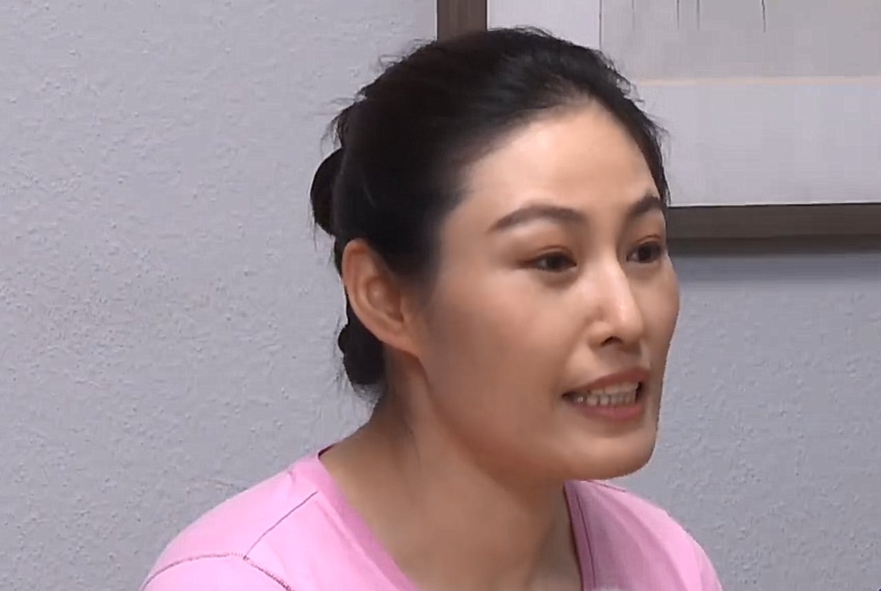 女篮名宿宋晓云,放弃田径打篮球,长相漂亮,40岁仍未结婚_工作_体育