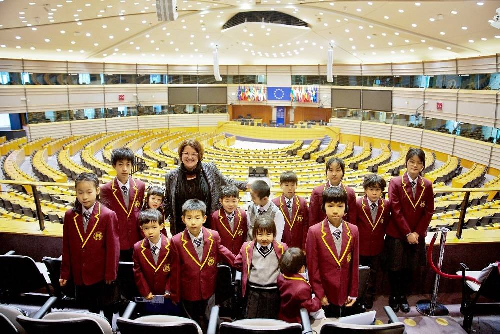 伊顿纪德:陪伴中国校园越来越美_校服_沈阳_合唱