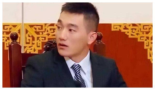 "岭南猛虎"何捷:我用6年,证明张馨予是全世界最好的女人!