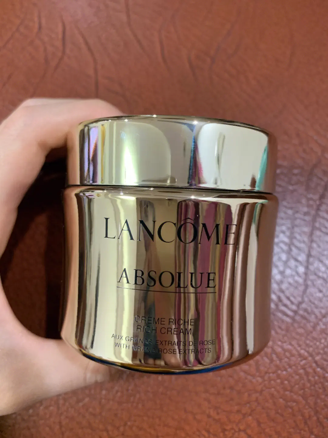 菁纯玫瑰凝萃 专研玻色因,激活细胞活性的同时还能加快胶原蛋白的合成