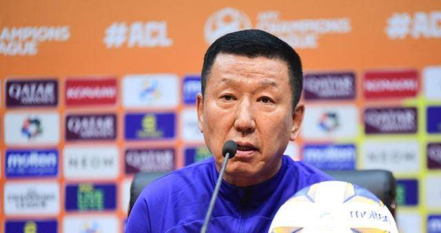 亚冠晋级8强,重创日本足球宋凯开心了_山东泰山_客场_成功