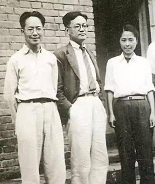 沈从文:两次为同一女子背叛家庭,落魄自杀时,妻子选择转身离开_张兆和