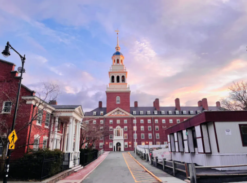 top 1 哈维穆德学院毕业五年薪资中位数:$134,300毕业十年以上薪资中