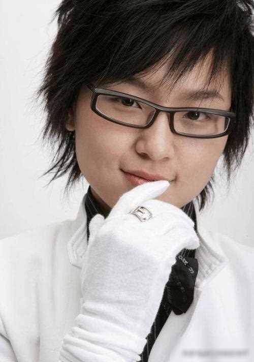 歌手周笔畅:三段感情都失败,38岁仍未婚,父母疯狂催婚_音乐_挑战_道路