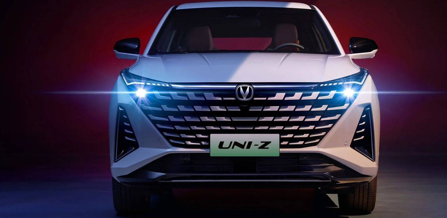 长安uni-z 官图公布:搭载全新混动系统,定位紧凑型 suv 车型_搜狐汽车