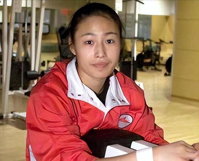 女篮名宿宋晓云:从田径转战篮球,40岁独居依旧傲人风采_天赋_退役