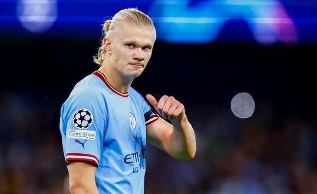 埃默森建议哈兰德增加"足球本能",英超媒体需要停止内斗_球星_挪威