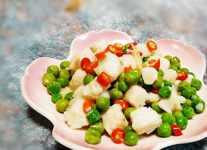 新年家宴,教你一道好吃不油腻,上档次的凉菜!_豌豆_清水_小米