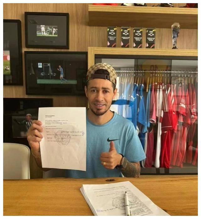 各队的目标是在新赛季中取得更好的成绩,书写新的历史.