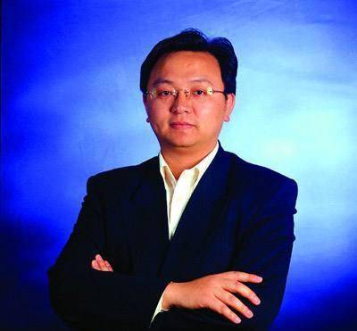 比亚迪老总王传福:嫂子卖掉嫁妆供他读书,如今他让哥嫂住在对门