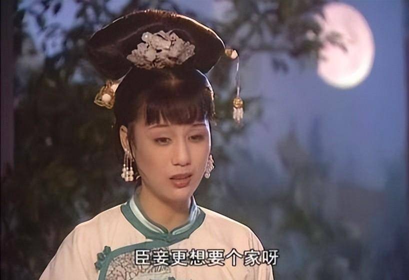 2001年,他宁愿赔536万,也要让陈道明演康熙,是钱多没处花?