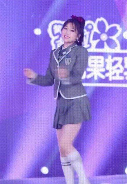 作为演员出身的选手,虞书欣曾被不少网友质疑,是否拥有参加选秀的能力