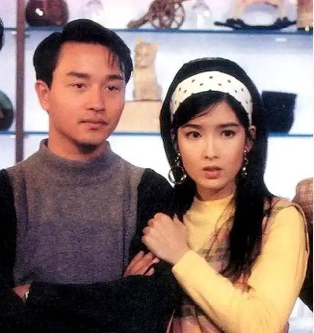 14年后再看"玉女掌门人"周慧敏,屡次被戴帽子的她才不是恋爱脑_陈德彰