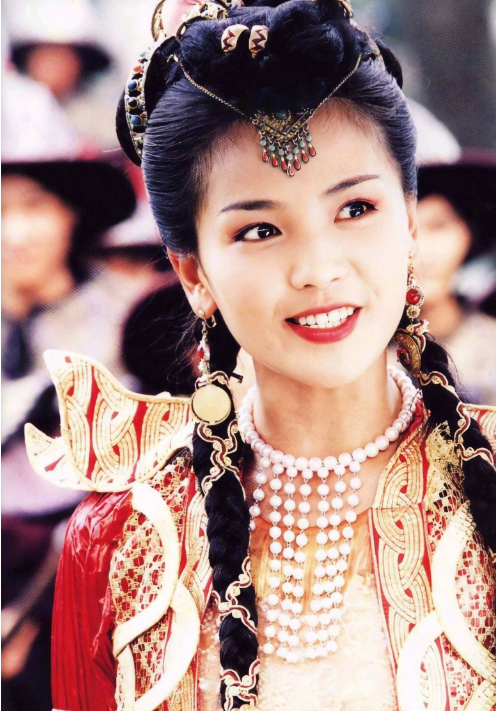 3年后,刘涛参演《还珠格格》第三部,她饰演的缅甸公主慕沙当时也是