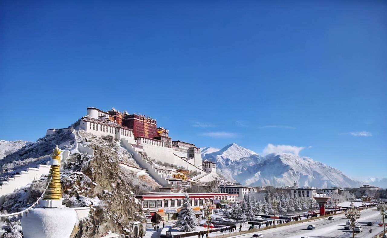 又一西藏地区铁路开通:林芝到拉萨仅需三小时,沿线风景美绝了!