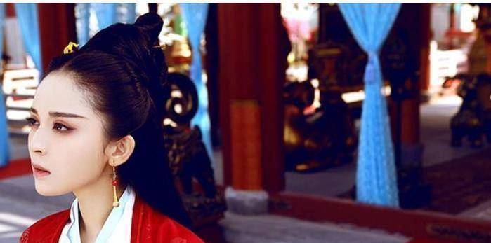 赵丽颖娜扎刘诗诗热巴杨幂杨颖,一袭红衣的女谁最艳_时尚_造型_芸汐