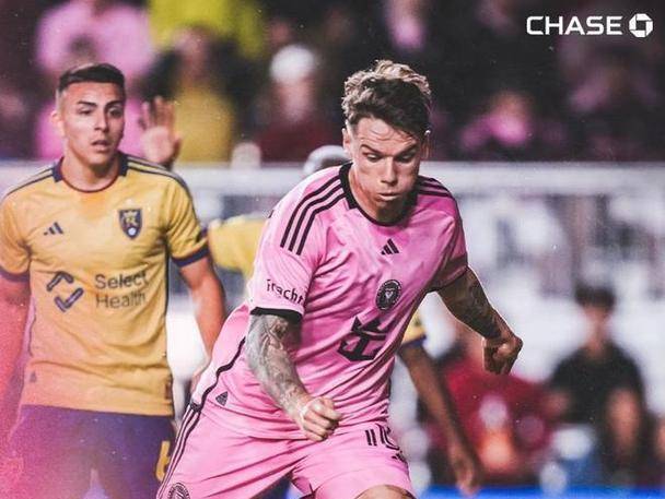 梅西首发献关键助攻 评分7.8,4项数据全场第1_比赛_国际_苏亚雷斯