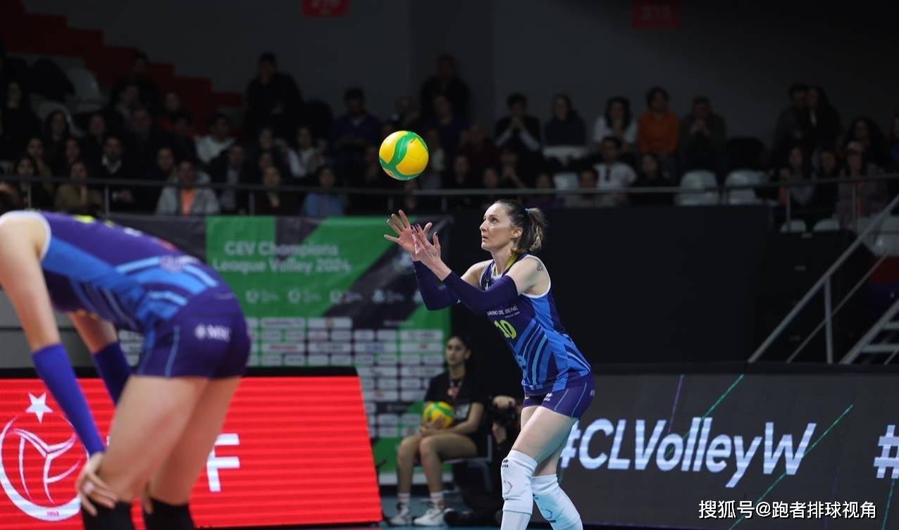 朱婷37中9,误伤对手二传,博斯科维奇31分,斯坎迪奇欧冠首败_比赛_失误