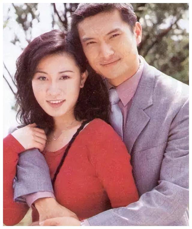 佘诗曼_合作_事业