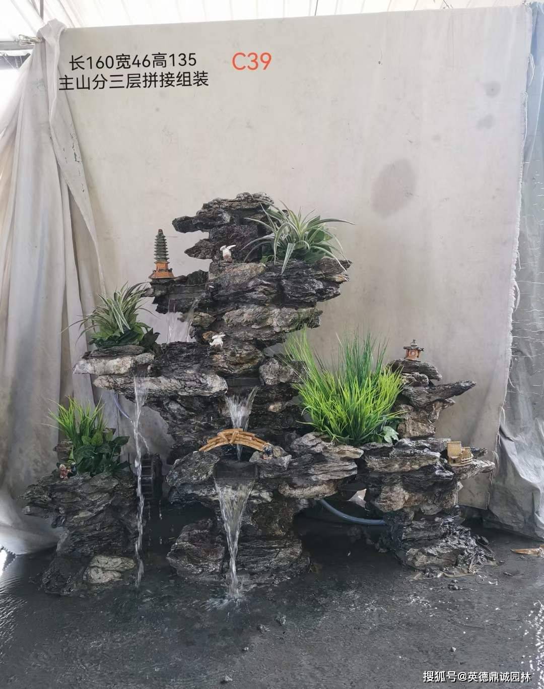 叠石是一种层叠堆砌而成的假山石材,园林造景设计的新贵_英石_景观