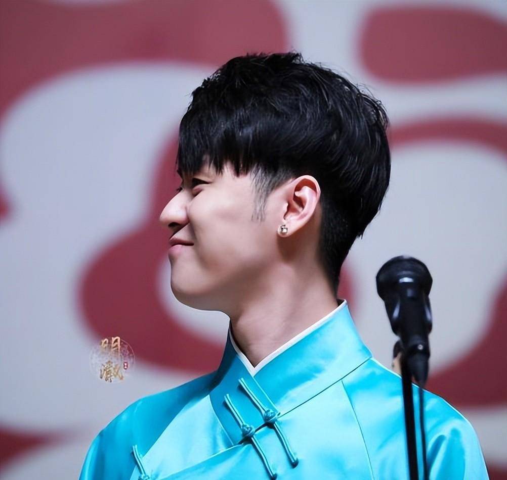 这一次郭德纲也"救"不了,32岁的张云雷_王惠_相声_因为