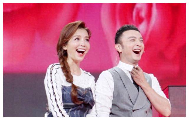 《星光大道》春节特辑:黄国伦顶替小尼引争议,朱迅或更合适?