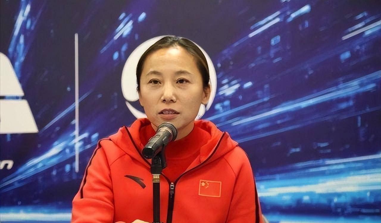 教母李琰:拒绝高薪归国执教,和王濛情仇交织,人美心善_故事_教练_挑战