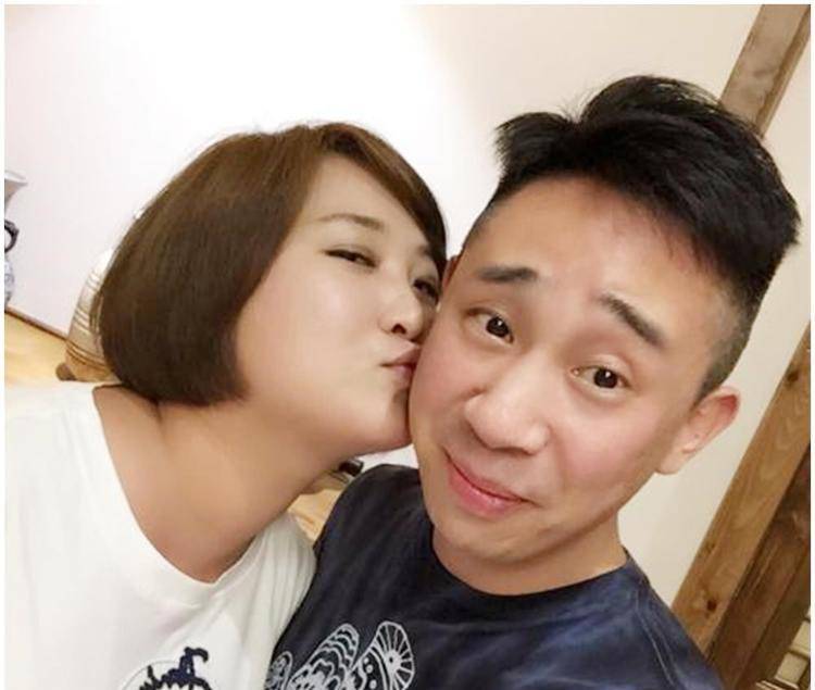 为挣快钱分手贾玲,如今"成为笑柄"的白凯南实在可惜_表演_喜剧_搭档