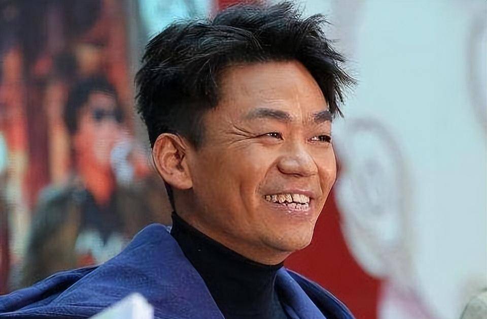 潘粤明被董洁毁了家庭事业和名声,有人比他更惨_钟镇涛_章小_婚姻