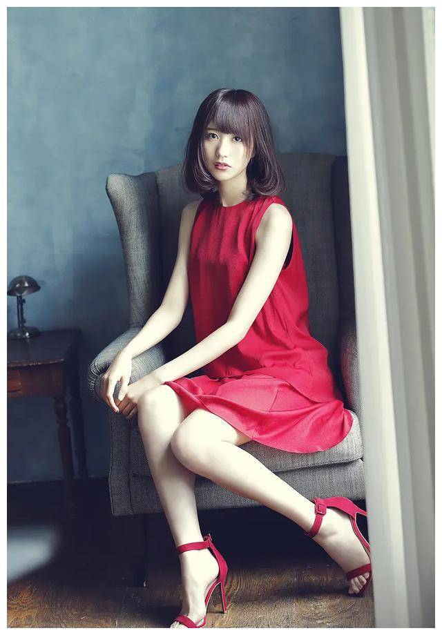 土生瑞穗:颜值惊艳,身材傲人,写真表现力无与伦比._作品_魅力_照片