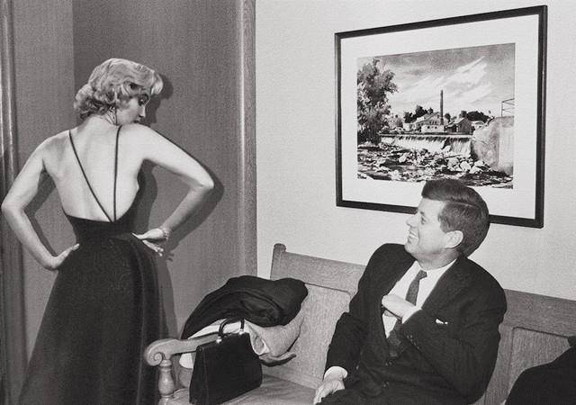 1962年,美国记者偷拍玛丽莲·梦露和总统肯尼迪秘密约会始末