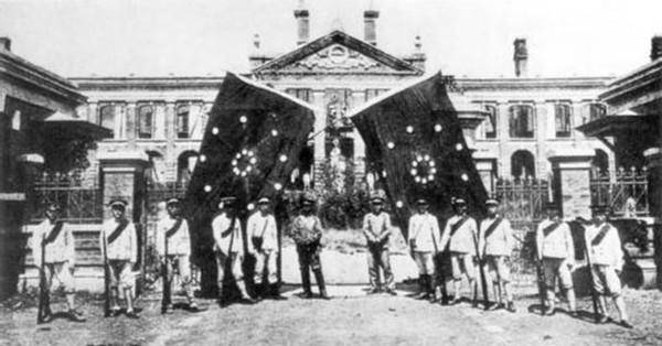 孙中山的嫡长孙之子孙国雄,不会中文,却谨记教诲:根很重要_革命_中国