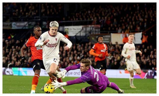 比赛日_球迷_对手